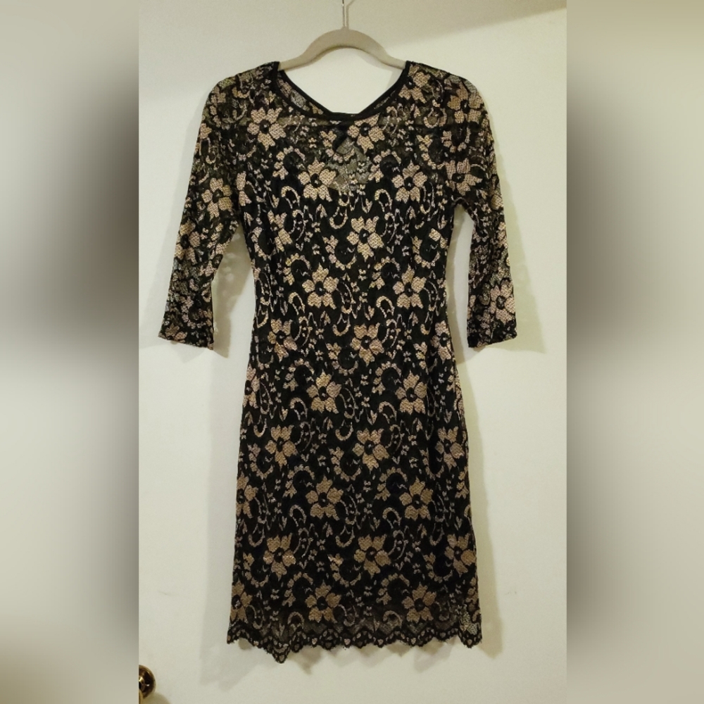 Almost Famous gold & black lace floral bodycon dress, juniors Large